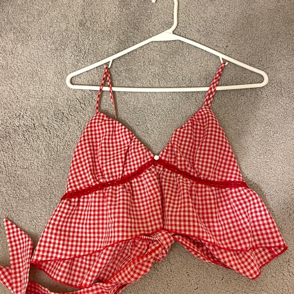 Red La Hearts Tank - Picture 1 of 3
